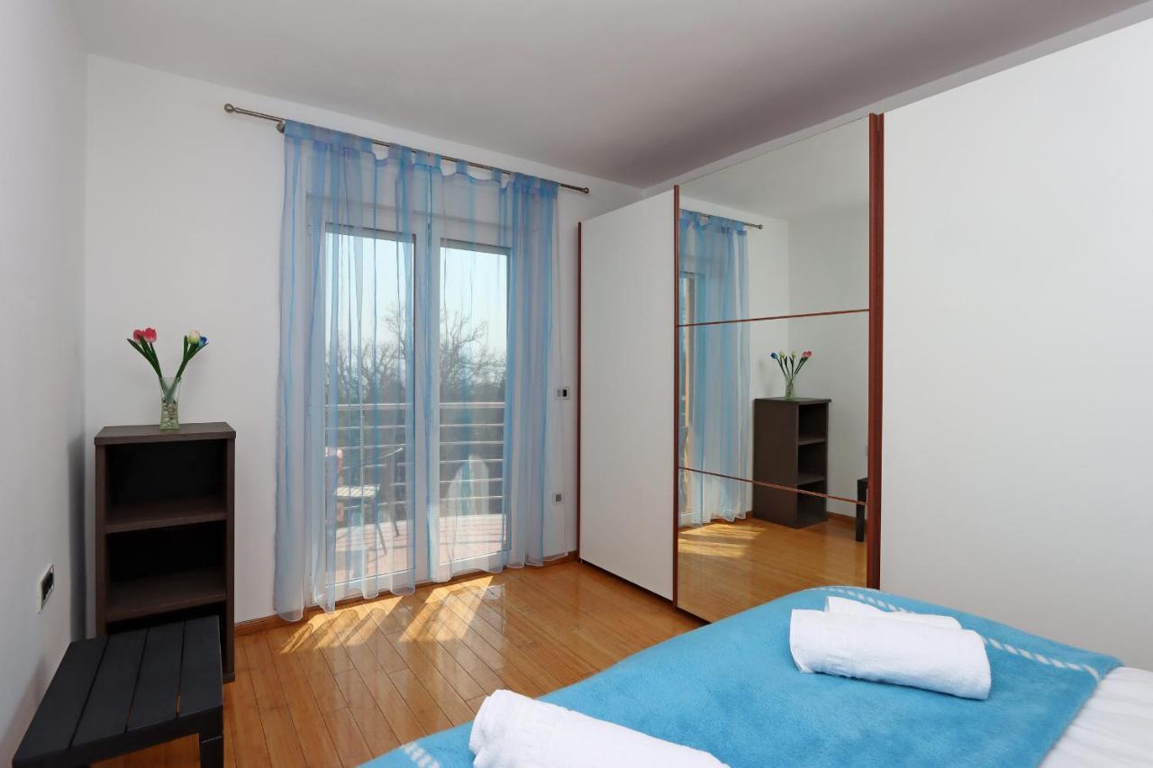 Starry Night - Smart Tv, Extra Big Bed, Big Bathtub, Private Parking, Sea View, Wifi, 2Bedrooms ヴォロスコ エクステリア 写真