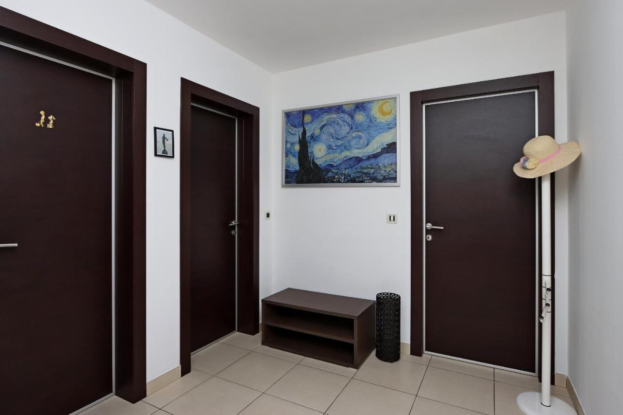 Starry Night - Smart Tv, Extra Big Bed, Big Bathtub, Private Parking, Sea View, Wifi, 2Bedrooms ヴォロスコ エクステリア 写真