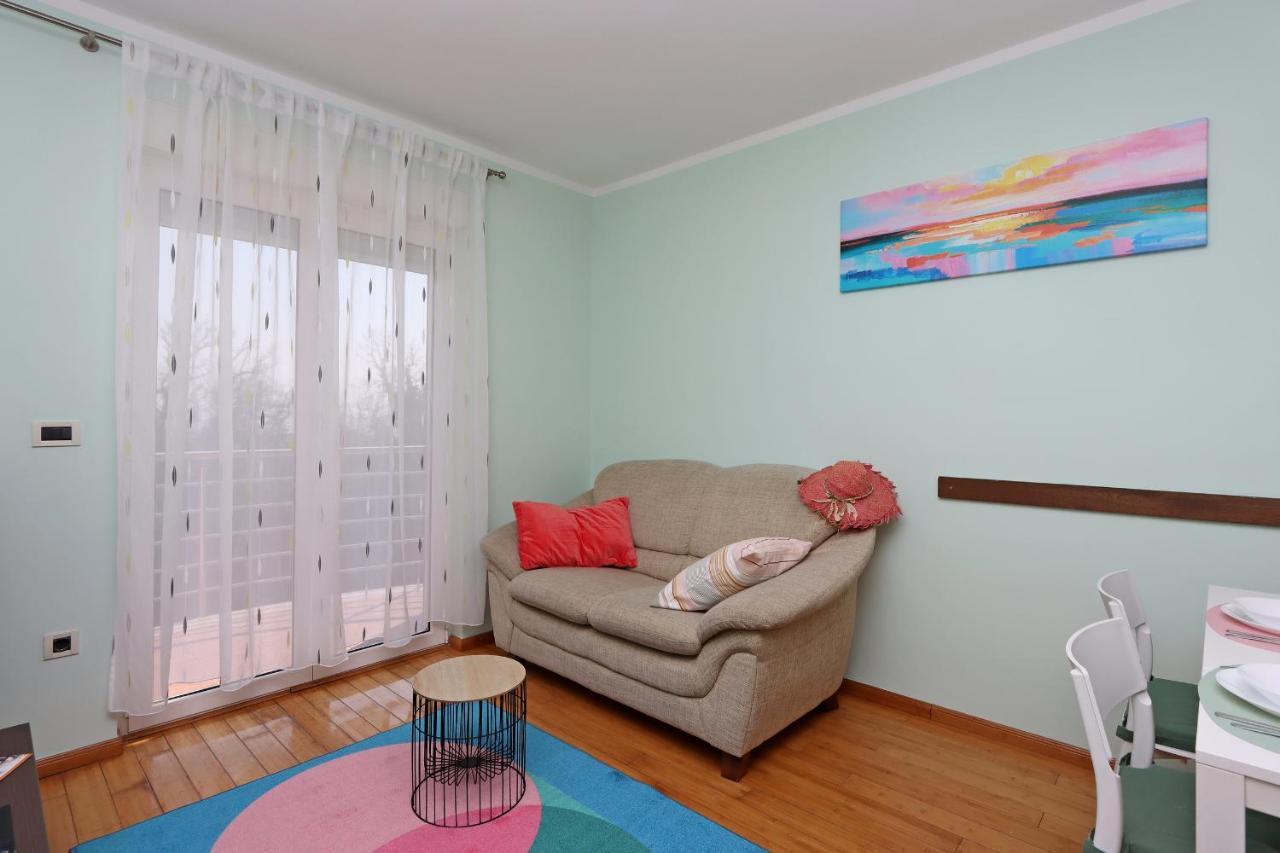 Starry Night - Smart Tv, Extra Big Bed, Big Bathtub, Private Parking, Sea View, Wifi, 2Bedrooms ヴォロスコ エクステリア 写真