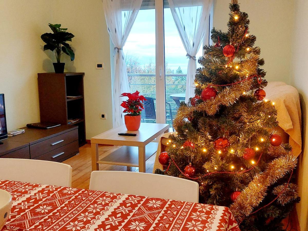 Starry Night - Smart Tv, Extra Big Bed, Big Bathtub, Private Parking, Sea View, Wifi, 2Bedrooms ヴォロスコ エクステリア 写真